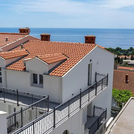 公寓 Mediterranean *